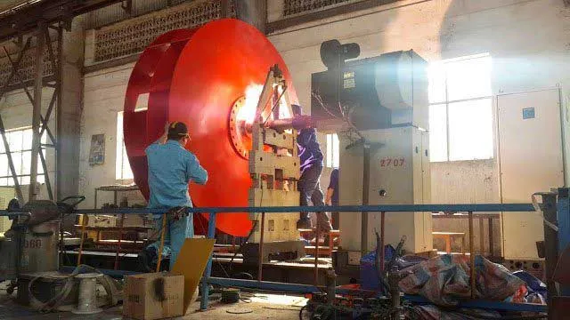 can bang dong guong canh quat cong nghiep 1 38 11zon