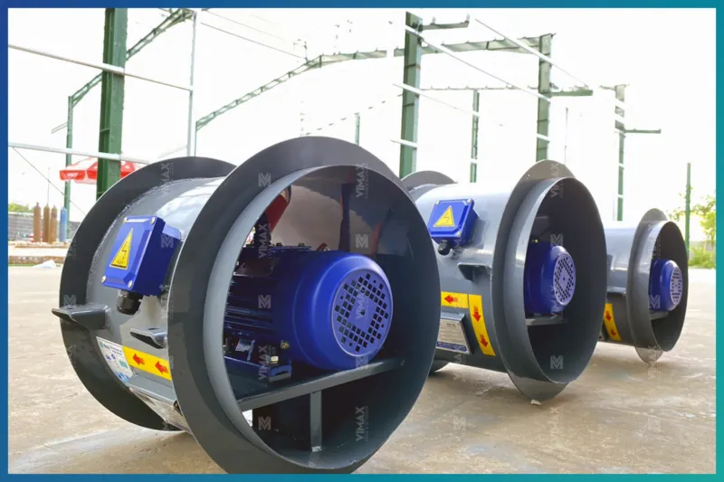 quat thong gio hut khoi hanh lang