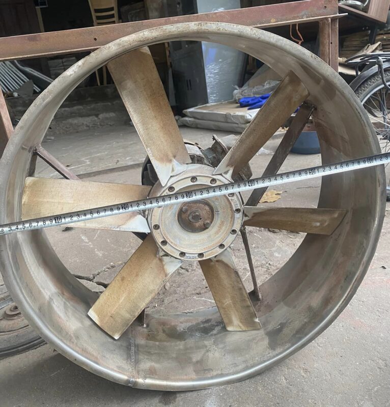 quat cong nghiep cu e1730080987105 766x800 1