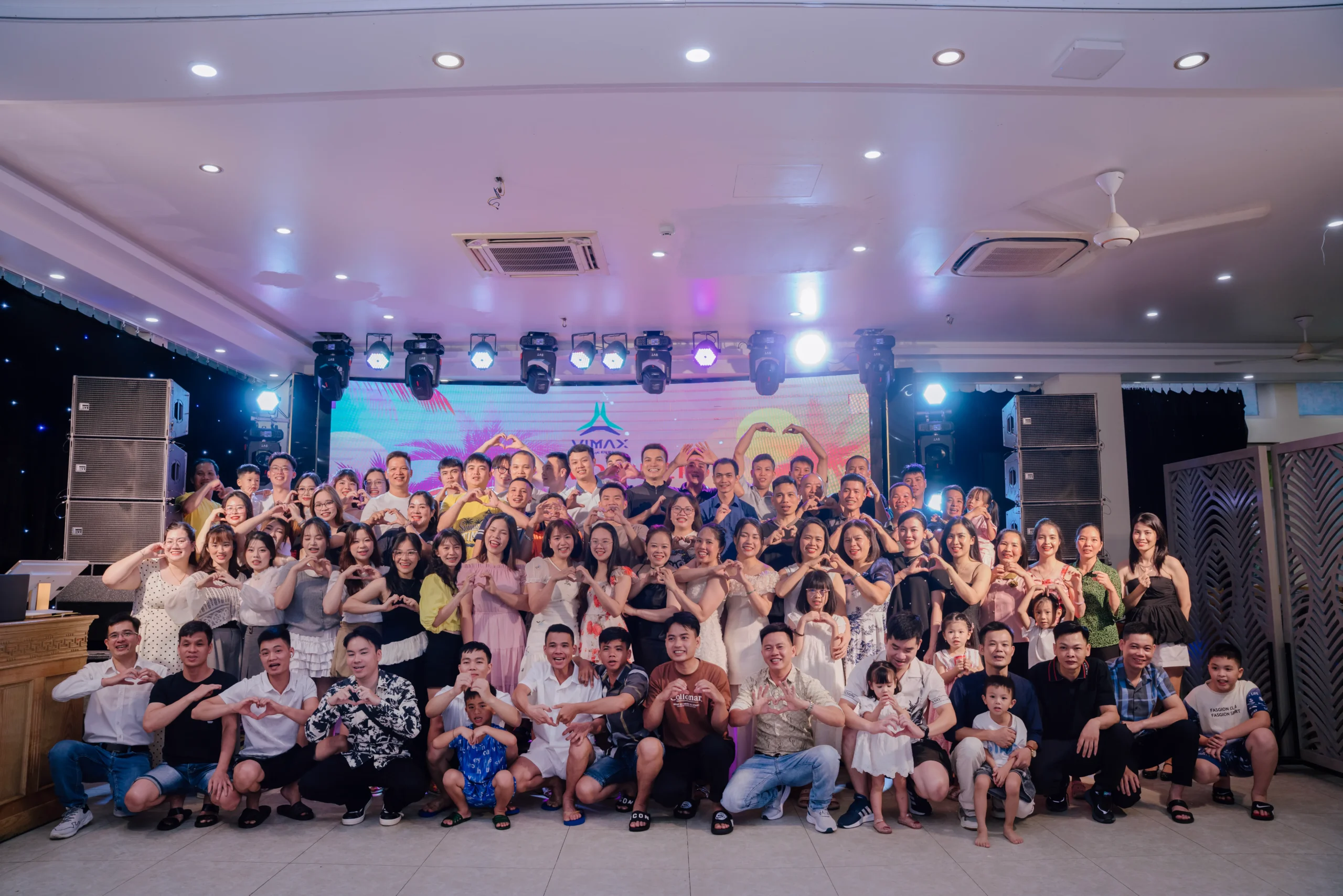 QSS00453 11zon 1 scaled