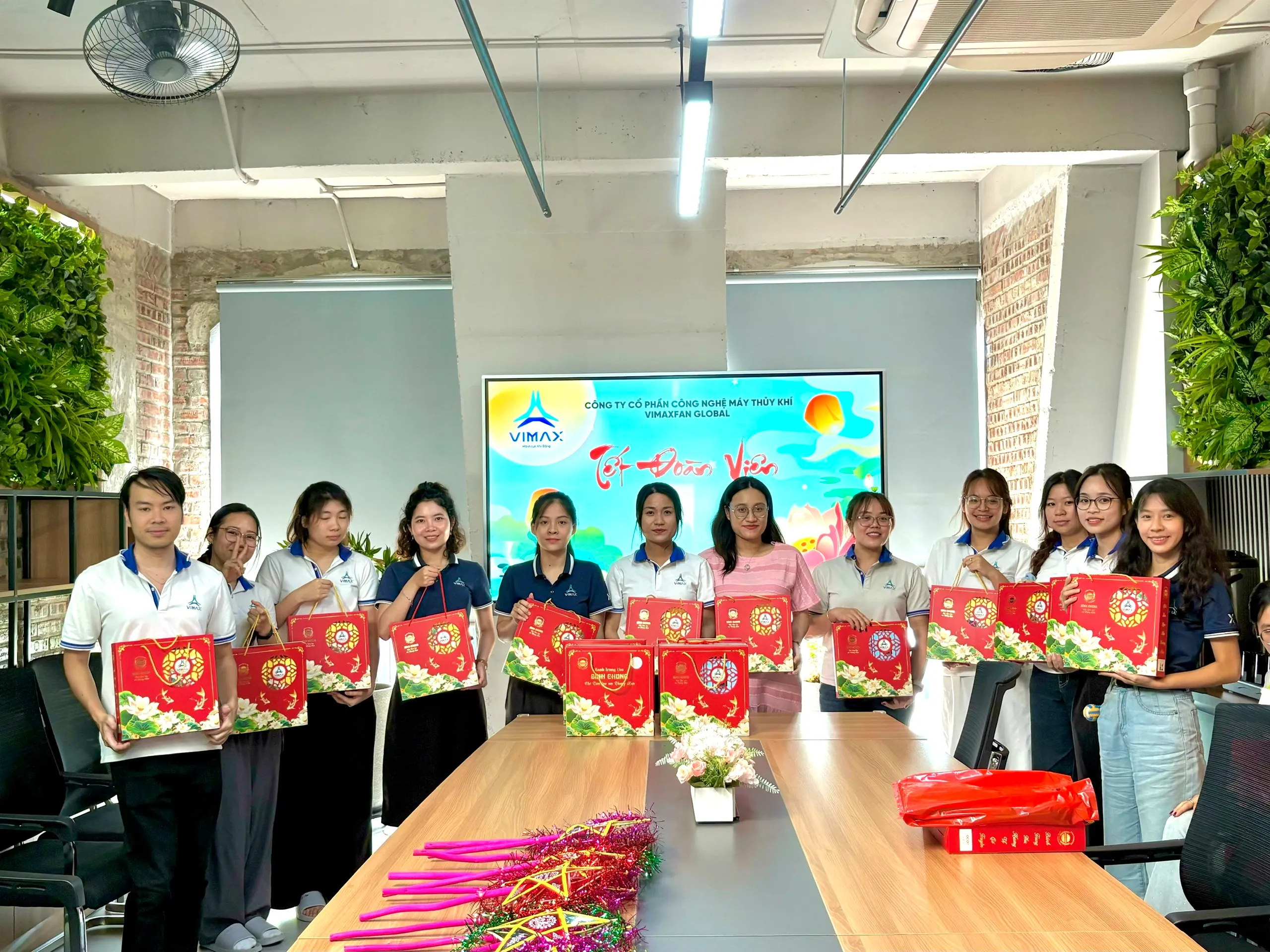 z7077568022075 c84c331ce1596ae06790a55932a8abcf 11zon